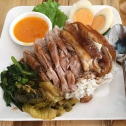 โกโจขาหมูสูตรโบราณ