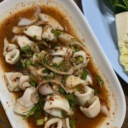 ลาบปลาหมึก