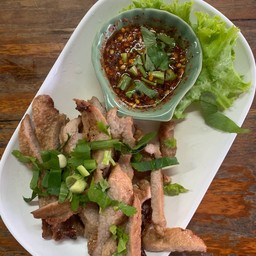 นมหมูย่าง