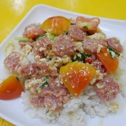 แหนมผัดไข่