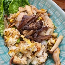 บะหมี่เกี๊ยวตะแคงชาม