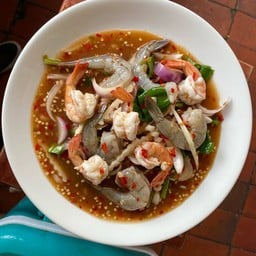 ยำสองกุ้ง (กุ้งสุก+กุ้งสด)