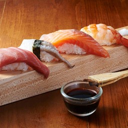 SUSHI 5 KINDS