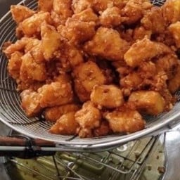 สับปะรดทอด