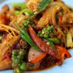 ผัดเผ็ดหมูป่า