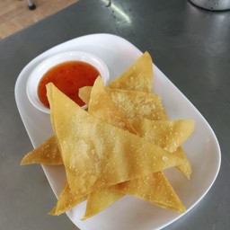 เกี๊ยวทอดกรอบ