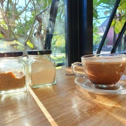 The Empire 11 8Cafe&Bistro