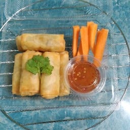 ปอเปี๊ยะทอด by อ้อยใจ