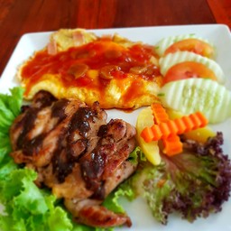 สเต็กหมูออมเลิตซอส