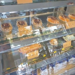 Annie’s House Café & Bakery