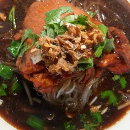 ก๋วยเตี๋ยวไก่ตุ๋น