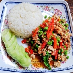 ยำแซ่บ แม่สอด