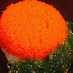 ข้าวหน้าไข่กุ้ง