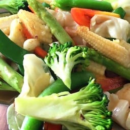 ผัดผักรวมมิตร