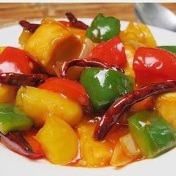 เต้าหู้ผัดเปรี้ยวหวาน