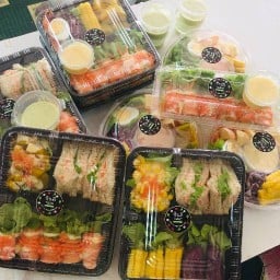 กินดี Avocado & Smoothies - ตลาดออนซอนหน้าเซนทรัล ตลาดออนซอนหน้าเซนทรัล