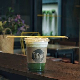 มัทฉะลาเต้เย็น