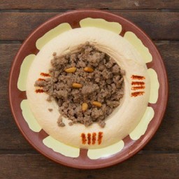 Hummus with Meat