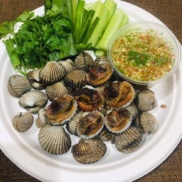 Love หอยแครง ตลาดสุวรรณเกลียวทอง เจริญนคร