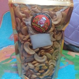 เม็ดมะม่วงหิมพานต์ น้องนิวน้องนัฐ