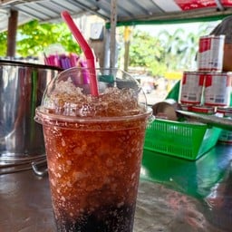 เจ๊เอ๋กาแฟ ข้าง7-11รร.เอกชัย