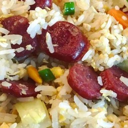 ข้าวผัดกุนเชียง