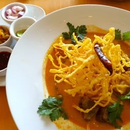 ข้าวซอยเนื้อ