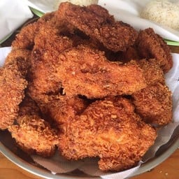 ข้าวมันไก่บูรพา