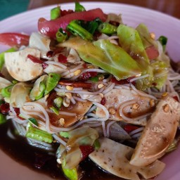 ตำซั่วหมูยอ (ไม่มีเส้นมะละกอ)