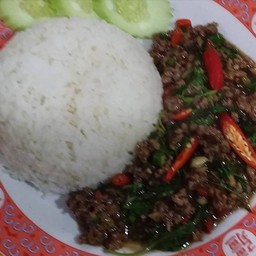 กระเพราเนื้อ