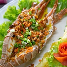 กุ้งมังกรอบเนย