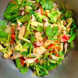 Southern Curry Kanom Jeen, Trakul T.
