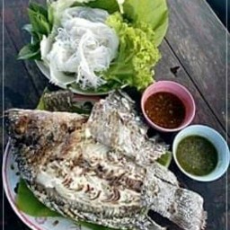 ร้านอาหารเพชรปิ้งย่าง