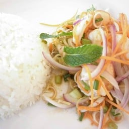 ข้าวยำตะใคร้กุ้งสด