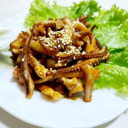 ยำหมึกน้ำมันงา