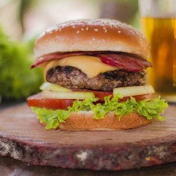 ไทย&ฝรั่ง เดลิเวอรี่ พลา