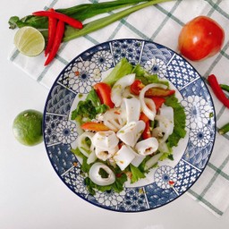 ยำปลาหมึก