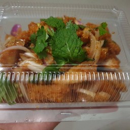 (กับข้าว)ยำไก่ฟาดปาก