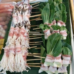 ชาบูหมาล่าเสียบไม้ริมน้ำ