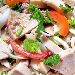 ยำหมูยอ