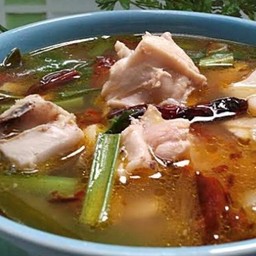 ต้มยำไก่