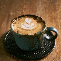 คาราเมล มัคคิอาโต้ ร้อน