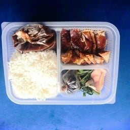 ข้าวหน้าเป็ด, หมูกรอบ