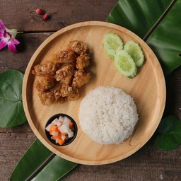 ข้าวไก่ซอสกระเทียม