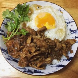 หมูทอดกะเทียม
