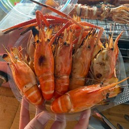 กุ้งเผาหมึกย่างเจ็ดยอด