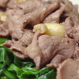 ผัดเนื้อน้ำมันหอย