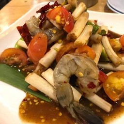 ตำไหลบัวกุ้งสด