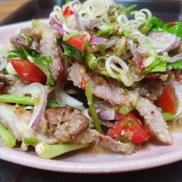 ยำเฮีย YumHere