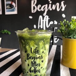 Matcha Caramel Latte